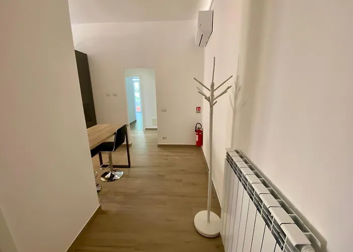 Le Primule - 15 Minuti Dal Colosseo - Metro Mirti * Rome