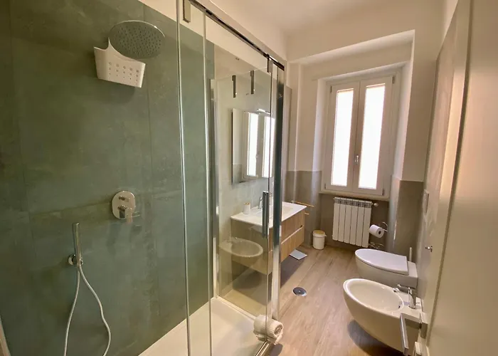 Le Primule - 15 Minuti Dal Colosseo - Metro Mirti Apartment *