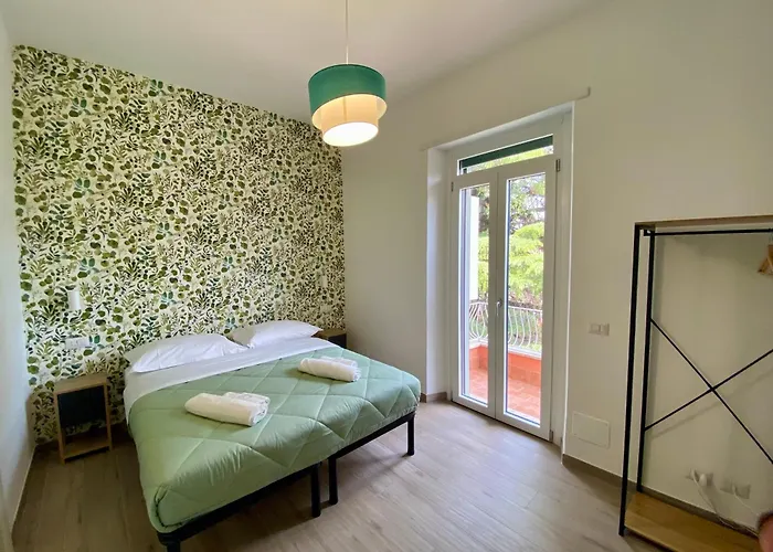 Le Primule - 15 Minuti Dal Colosseo - Metro Mirti * Rome