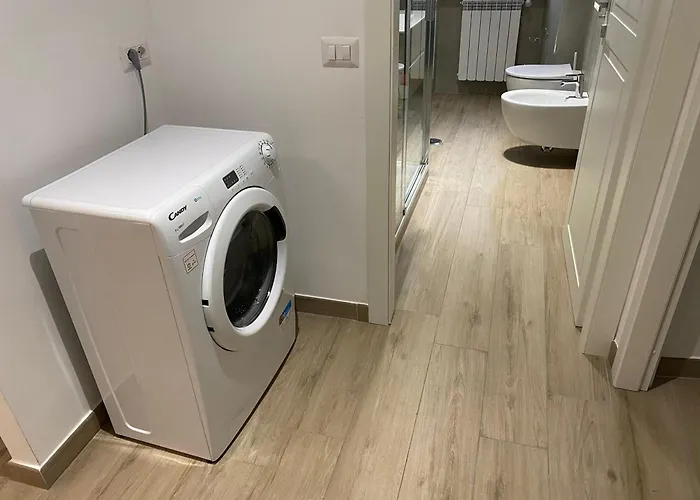 Le Primule - 15 Minuti Dal Colosseo - Metro Mirti Apartment *