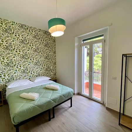 Le Primule - House For 4 People - Mirti, Metro C * Rome