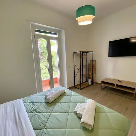 Le Primule - House For 4 People - Mirti, Metro C