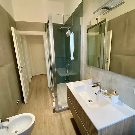 Apartment Le Primule - House For 4 People - Mirti, Metro C